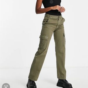 Stradivarius Cargo/Utility Pants
